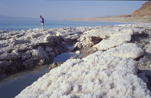 Salzkrusten am Toten Meer